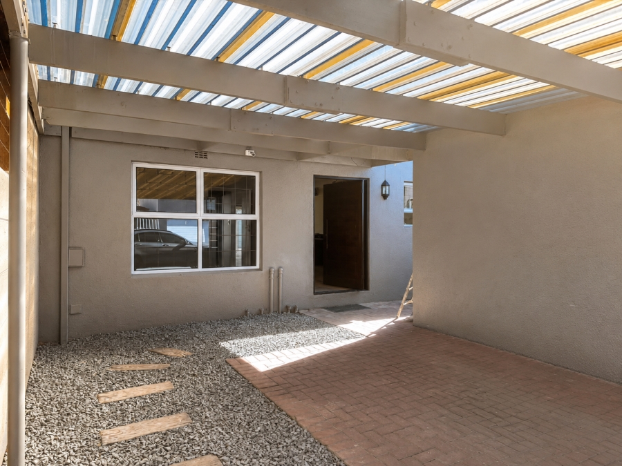 To Let 2 Bedroom Property for Rent in Blouberg Sands Western Cape